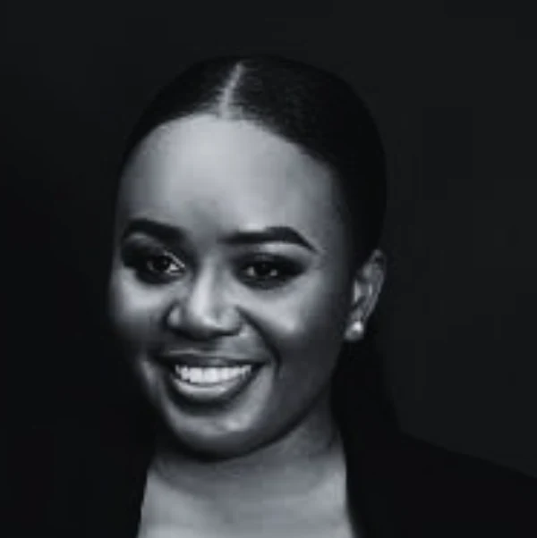 Abimbola Akinnuoye